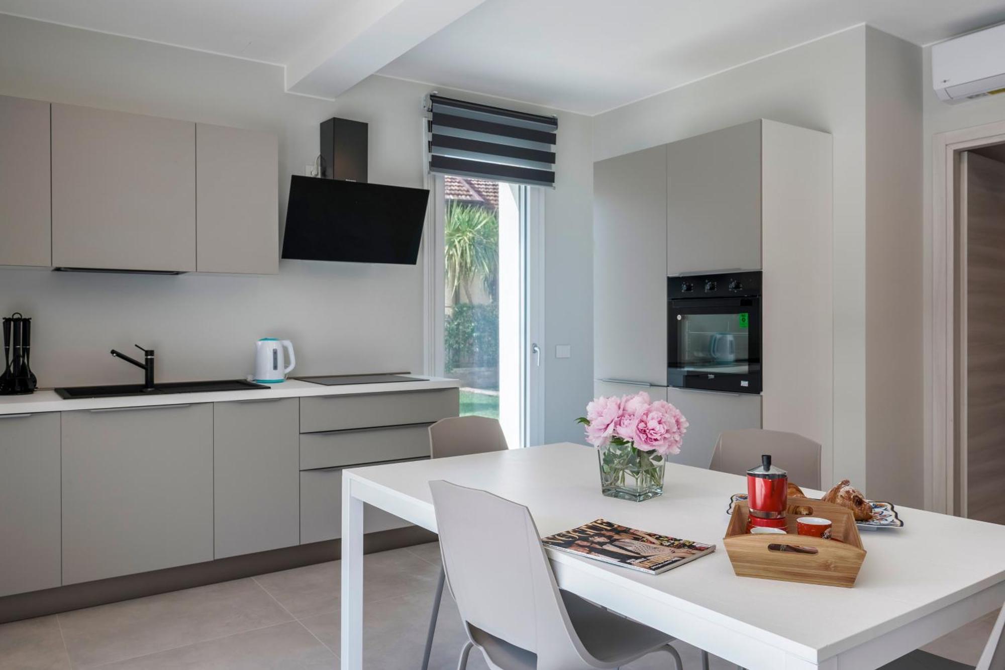 Malvezzi Apartments Desenzano del Garda Exteriér fotografie